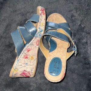 Minimally worn boc wedges